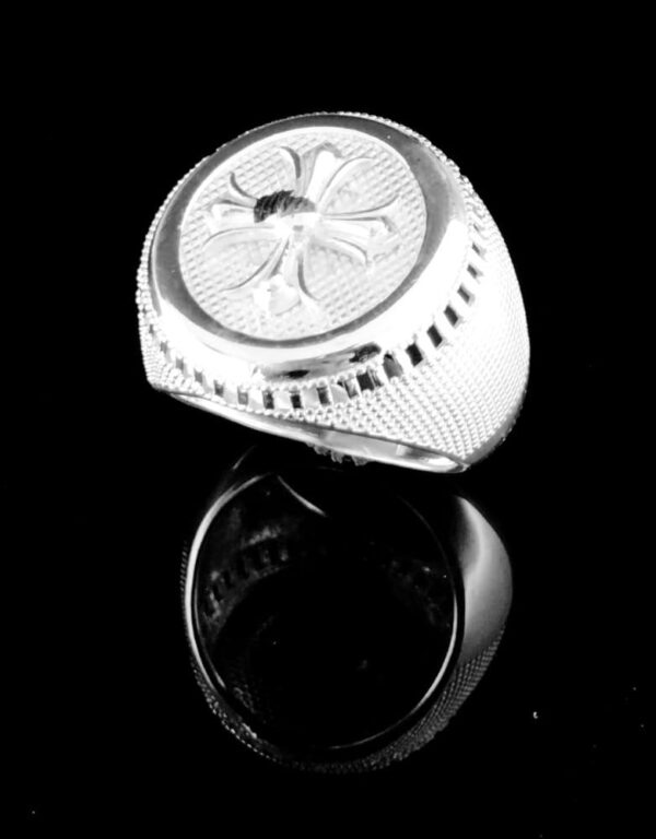 Gent’s Silver Plain Bahubali Ring 21