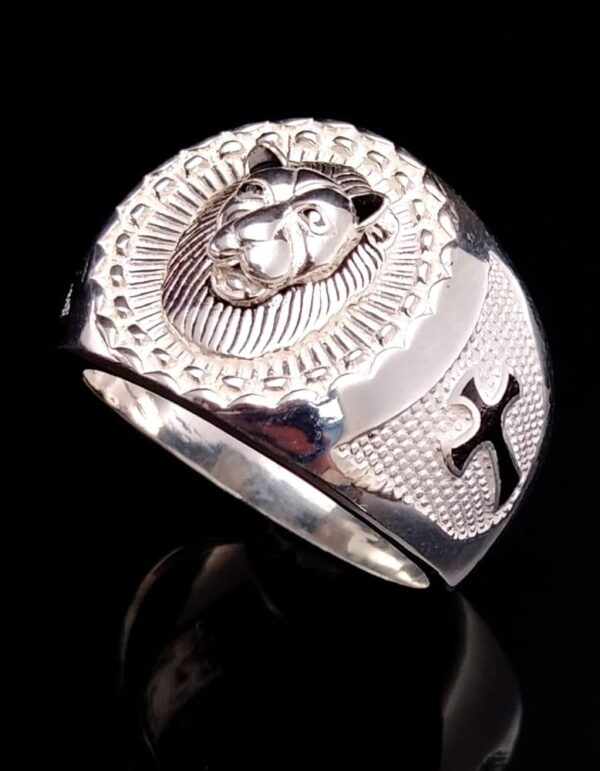 Gent’s Silver Plain Bahubali Ring 20