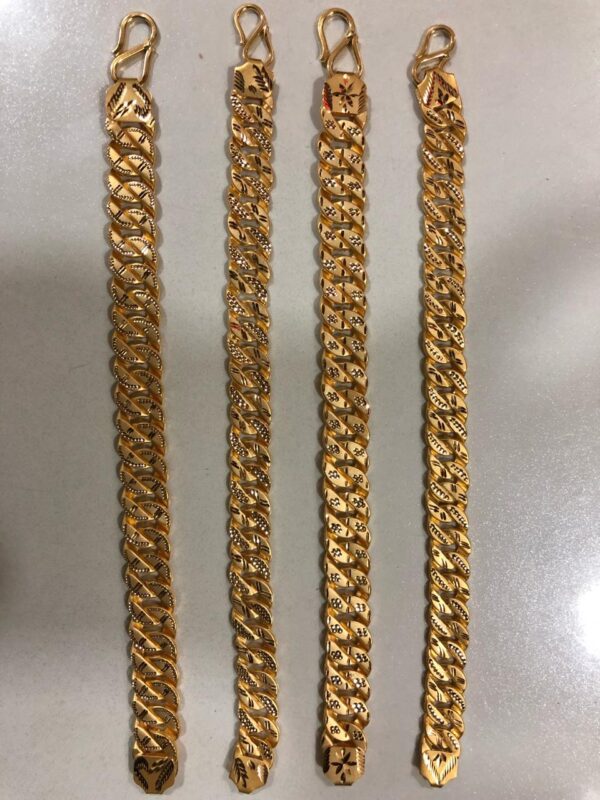 Gold 916 Gent's plain Bracelet 44