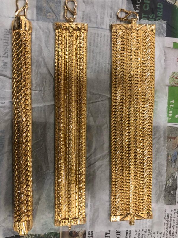 Gold 916 Gent's plain Bracelet 39