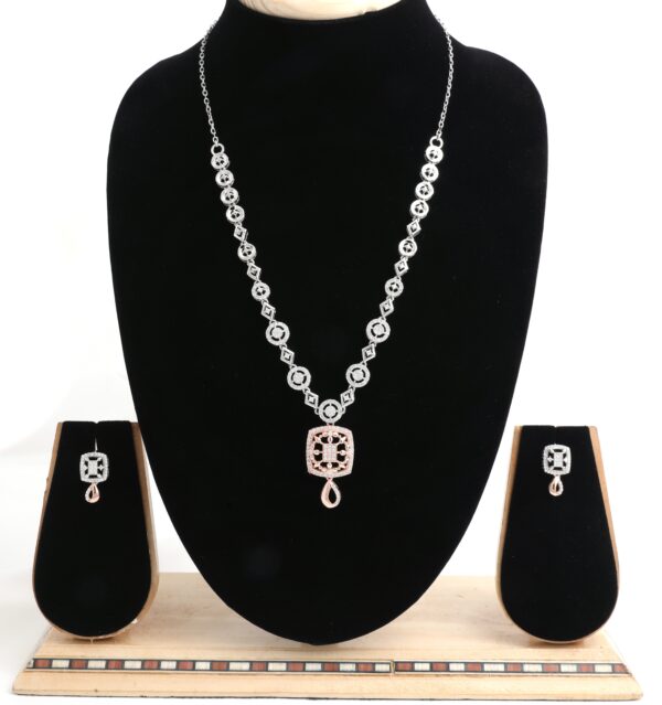 Diamond Necklace With Earrings Set 03