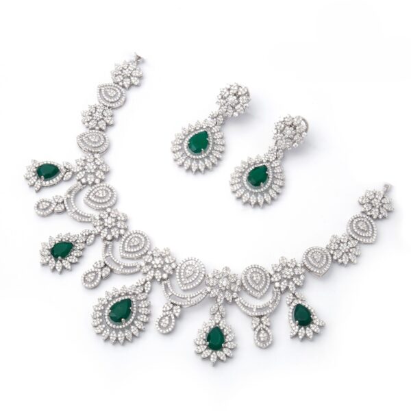Diamond Necklace With Earrings Set 09