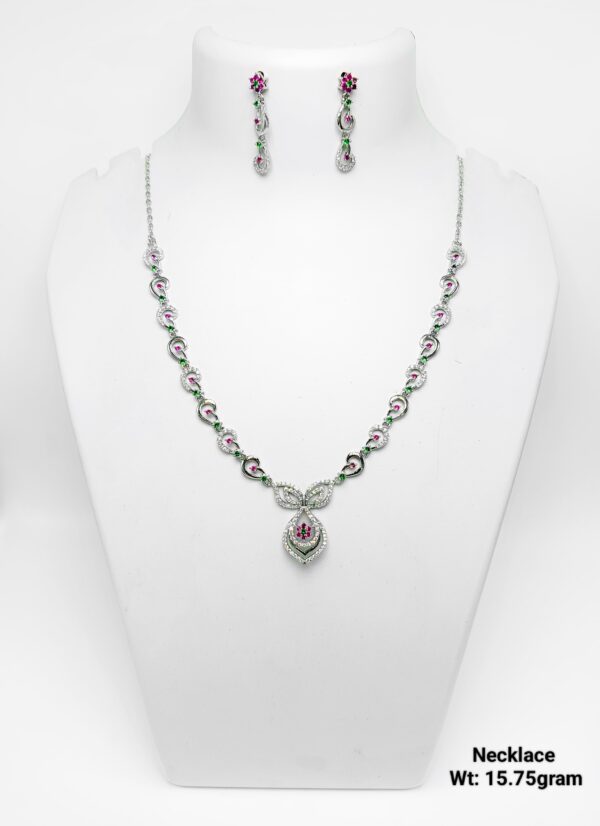 Elegant 925 Sterling Silver Necklace and Earring Set - 15g