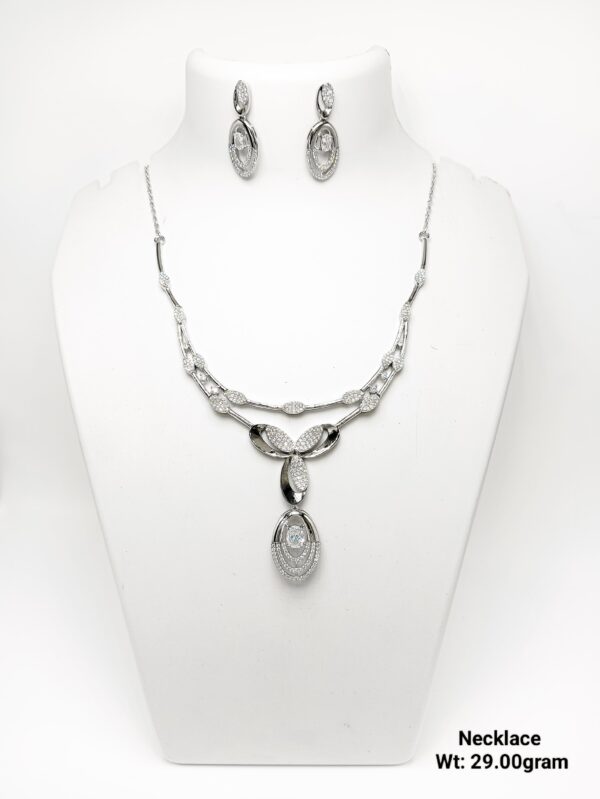 Elegant 29g 92.5 Silver CZ-Accented Necklace Set with Matching Studs