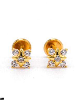1.70g 14K Yellow Gold Star Cubic Zirconia Stud Earrings