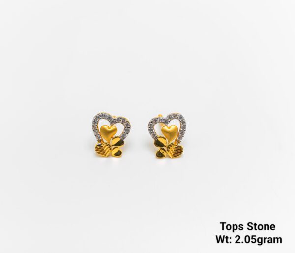Detailed heart shape gold earrings for wife anniversary gift under 3g