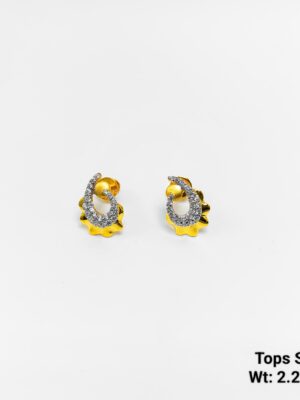 indian style gold paisley studs for festivals under 3 grams