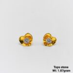 Lightweight gold hanging earrings for western outfit