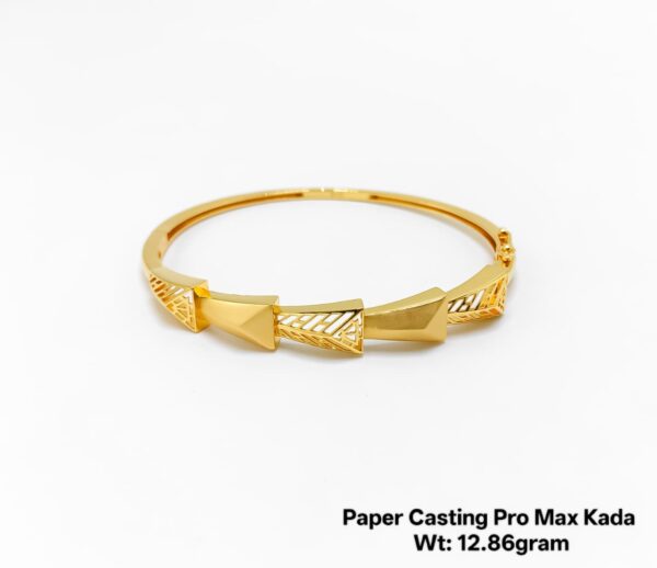 Paper Casting 12.86g Gold Kada - Elegant Radiating New Design