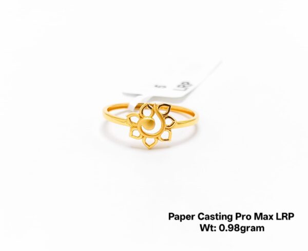 22KT Yellow Gold Floral Filigree Ring - 0.98g Lightweight Design