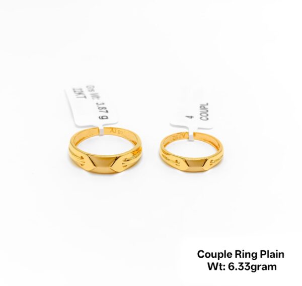 916 Hallmark 22K Yellow Gold Matching Wedding Couple Rings - 6.33g