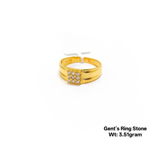22K Yellow Gold Men's Signet Ring with Sparkling Stone Grid - 3.51g