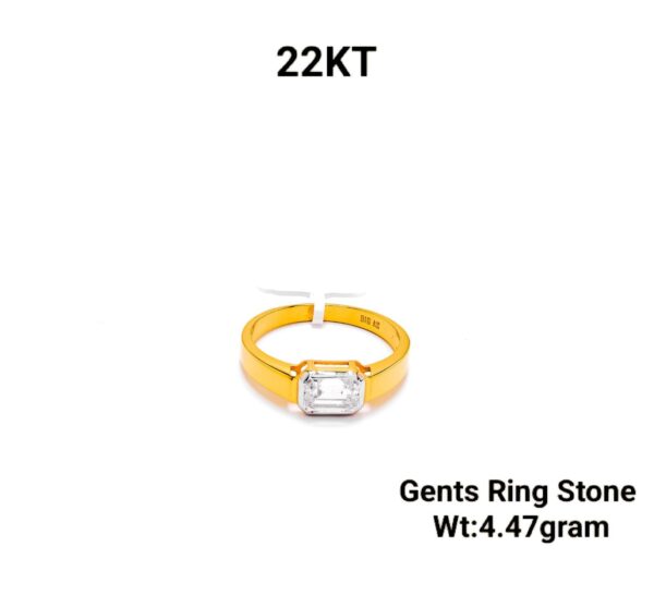 22KT Yellow Gold Gents Stone Studded Ring - 4.47 Grams
