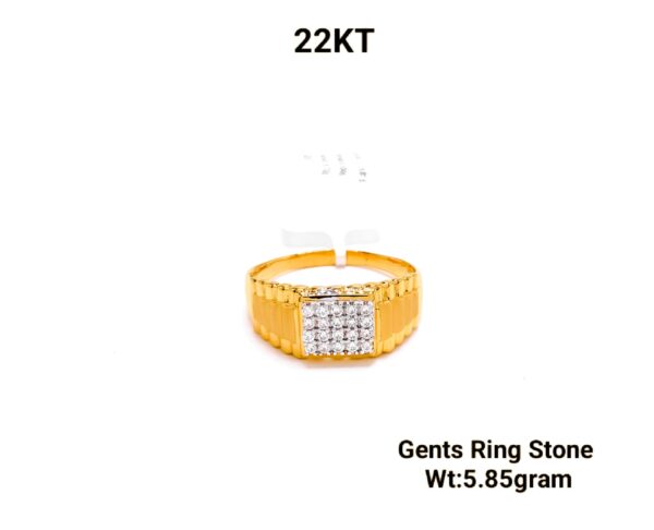 22KT Yellow Gold Gents Stone Studded Ring - 5.85 Grams