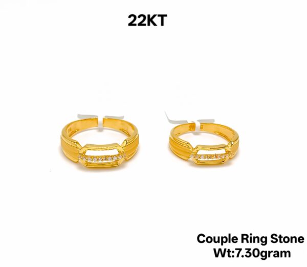 916 Hallmark 22K Yellow Gold Matching Wedding Couple Rings - 7.30g