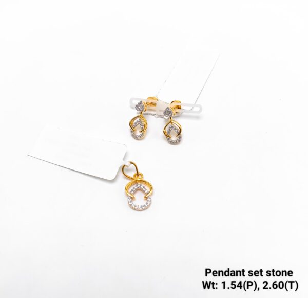 22KT Yellow Gold Stone Studded Pendant and Earring Set - 4.14g