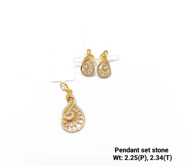 22KT Yellow Gold Stone Studded Pendant and Earring Set - 5g