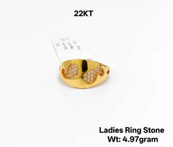 22K Gold Ladies Designer Ring with Shimmering CZ Stones - 4.97g