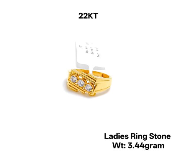 22K Gold Ladies Designer Ring with Shimmering CZ Stones - 3.44g
