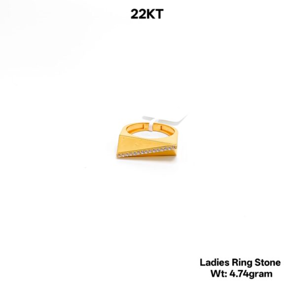 Elegant 22K Yellow Gold Stone Studded Ladies Ring - 4.74g